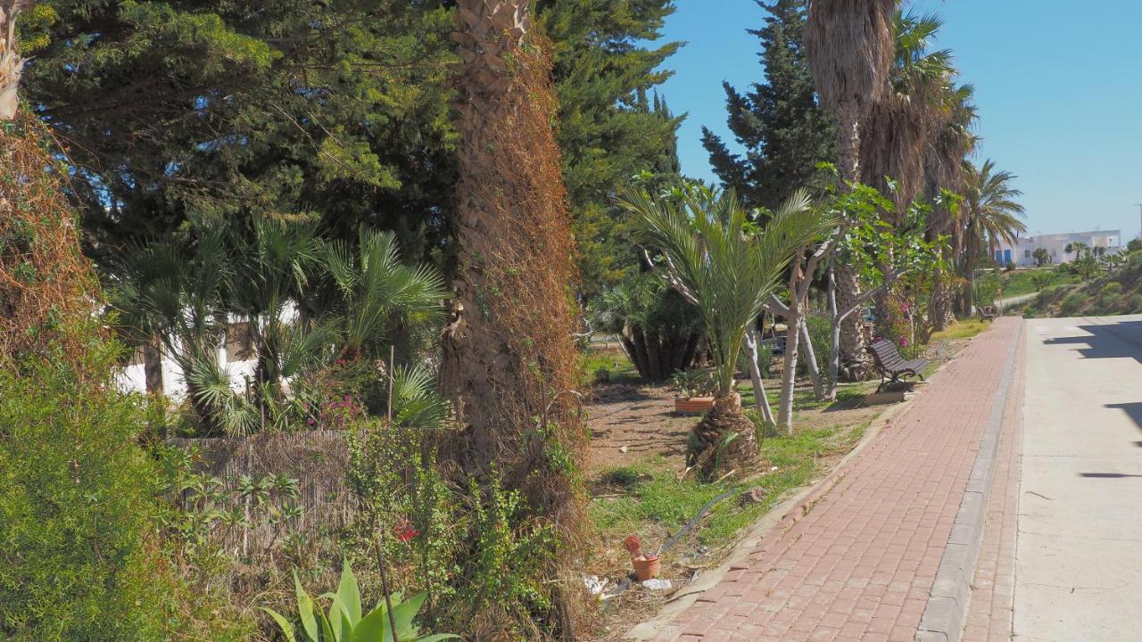 Appartement Apartamento La Isletilla à Almería Extérieur photo